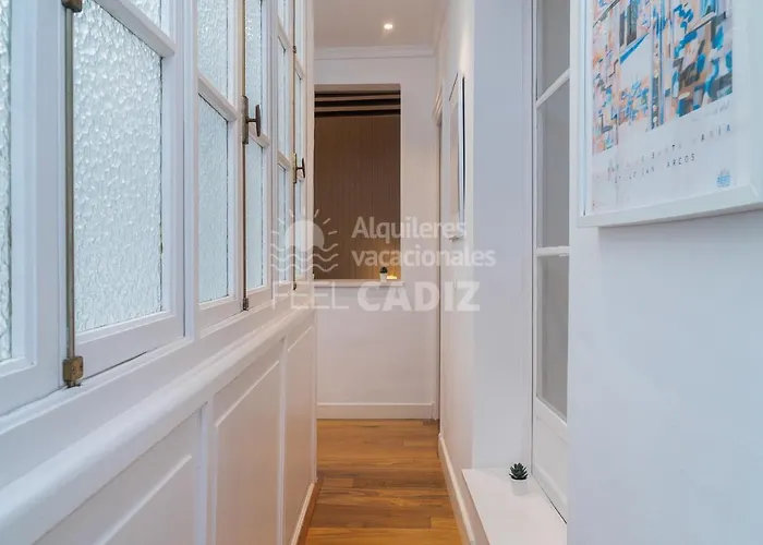 San Agustin Feel קדיז